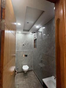 Image of 990 Sq.ft 3 BHK Builder Floor for sale in Laxmi Nagar, New Delhi for Rs. 11500000