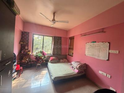 Bedroom Image of 1460 Sq.ft 2 BHK Apartment / Flat for sale in Park Royale, Rahatani Pune for Rs. 14600000
