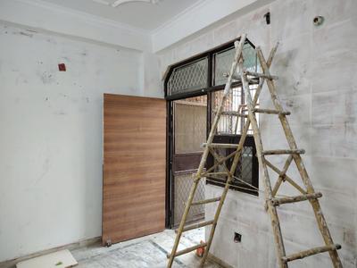 Bedroom Image of 1000 Sq.ft 2 BHK Apartment / Flat for sale in Julius Apartment, Shalimar Garden Ghaziabad for Rs. 5300000
