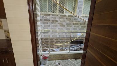 Bathroom Image of 650 Sq.ft 2 BHK Builder Floor for rent in Paharganj New Delhi for Rs. 20000