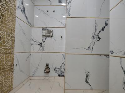 Common Bathroom Image of 1200 Sq.ft 3 BHK Builder Floor for sale in Rajendra Nagar Ghaziabad for Rs. 9500000