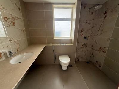Image of 2722 Sq.ft 4 BHK Apartment / Flat for sale in Kaloor, Kochi for Rs. 30000000
