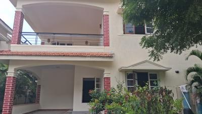Living Room Image of 2400 Sq.ft 3 BHK Villa for rent in Alliance 10 Downing, Kannamangala - Whitefield Hoskote Road Bengaluru for Rs. 75000
