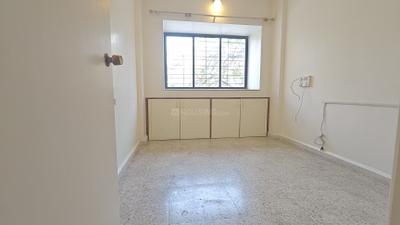 Bedroom Image of 2000 Sq.ft 4 BHK Apartment / Flat for rent in Karve Nagar Pune for Rs. 50000
