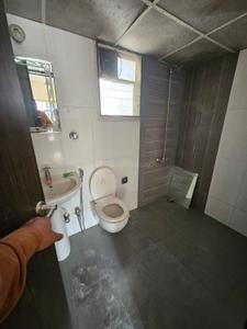 Bathroom Image of 1070 Sq.ft 2 BHK Apartment / Flat for rent in Alcon Acacia, Kondhwa Pune for Rs. 27000