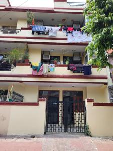 Building Image of 900 Sq.ft 2 BHK Apartment / Flat for rent in Vaishali Ghaziabad for Rs. 22000