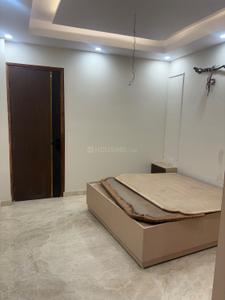 Bedroom Image of 1900 Sq.ft 4 BHK Builder Floor for sale in Laxmi Nagar New Delhi for Rs. 22100000