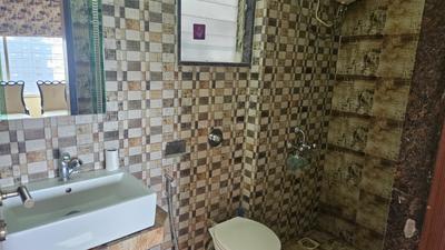 Bathroom Image of 1075 Sq.ft 2 BHK Apartment / Flat for rent in Mittal Sun Universe, Narhe Pune for Rs. 30000