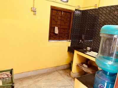 Bedroom Image of 950 Sq.ft 2 BHK Builder Floor for sale in Garfa Kolkata for Rs. 5800000