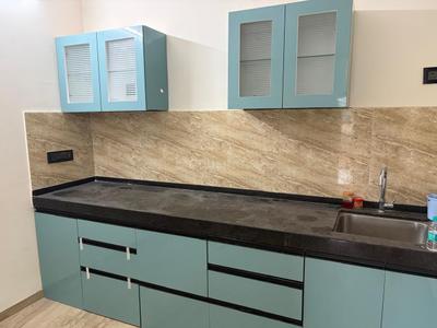 Kitchen Image of 900 Sq.ft 2 BHK Apartment / Flat for rent in VTP Aethereus Phase 2, Mahalunge Pune for Rs. 28000