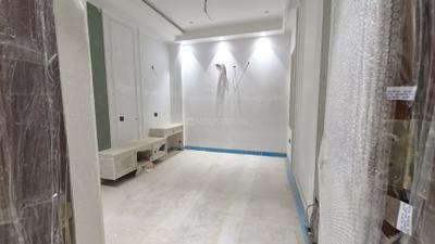 Bedroom Image of 2448 Sq.ft 4 BHK Builder Floor for sale in Model Town New Delhi for Rs. 60000000