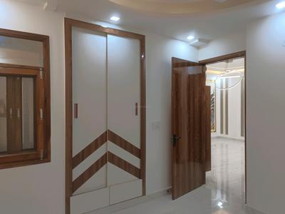 Bedroom Image of 1170 Sq.ft 4 BHK Apartment / Flat for sale in Sector 24 Rohini New Delhi for Rs. 11000000