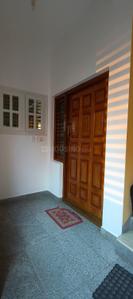 Bedroom Image of 900 Sq.ft 2 BHK Independent House for rent in Indira Nagar Bengaluru for Rs. 32000