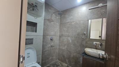 Bathroom Image of 500 Sq.ft 1 BHK Independent House for rent in Sector 46 Gurgaon for Rs. 34000