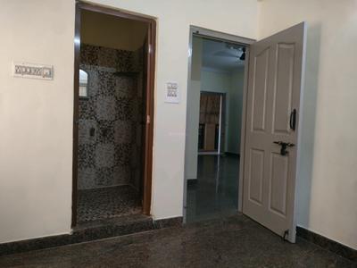 Bedroom Image of 1000 Sq.ft 2 BHK Apartment / Flat for rent in Om Sai, Marathahalli Bengaluru for Rs. 25000