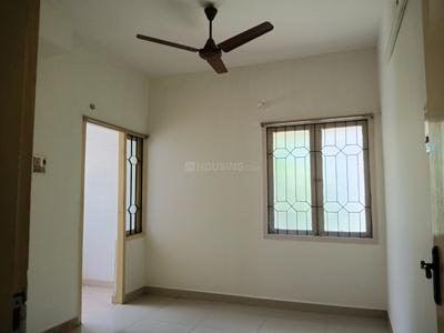 Bedroom Image of 1100 Sq.ft 2 BHK Builder Floor for rent in Nungambakkam Chennai for Rs. 35000