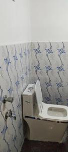 Bathroom Image of 600 Sq.ft 1 BHK Apartment / Flat for rent in Manikonda Hyderabad for Rs. 16000
