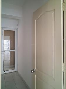 Kitchen Image of 1565 Sq.ft 3 BHK Apartment / Flat for sale in Paras Tierea, Sector 137 Noida for Rs. 14000000