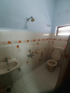 Bathroom Image of 1100 Sq.ft 2 BHK Apartment / Flat for rent in Habsiguda Hyderabad for Rs. 18000