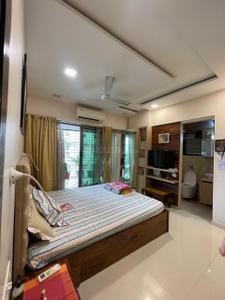 Bedroom Image of 640 Sq.ft 2 BHK Apartment / Flat for sale in Kabra Paradise, Andheri West Mumbai for Rs. 23000000