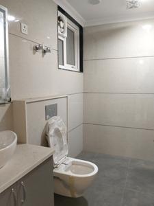 Common Bathroom Image of 1200 Sq.ft 3 BHK Apartment / Flat for sale in Sunhari Bagh , Sector 13 Rohini New Delhi for Rs. 23000000