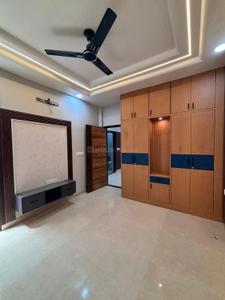 Bedroom Image of 4000 Sq.ft 4 BHK Independent House for rent in Manyawas Jaipur for Rs. 27000