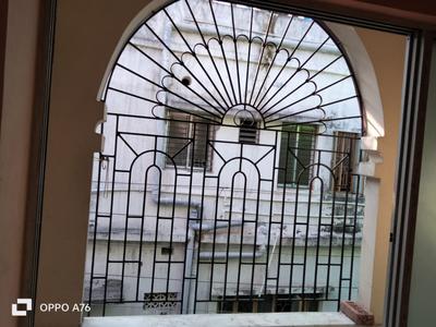 Balcony Image of 854 Sq.ft 2 BHK Builder Floor for sale in Regent Estate, Bijoygarh Kolkata for Rs. 3200000