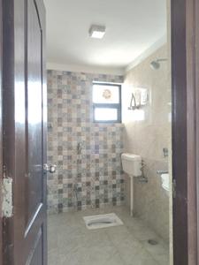Common Bathroom Image of 1123 Sq.ft 2 BHK Apartment / Flat for rent in CGEWHO Kendriya Vihar, Phi II Greater Noida for Rs. 18000