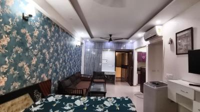 Bedroom Image of 494 Sq.ft 1 RK Apartment / Flat for rent in Logix Blossom Zest, Sector 143 Noida for Rs. 22750