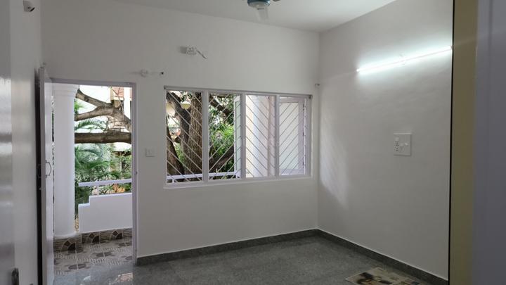 Leo apartment Bedroom One 1