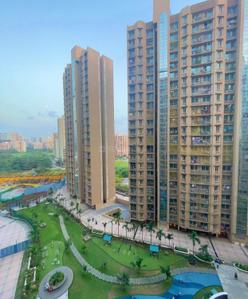 Image of 635 Sq.ft 2 BHK Apartment / Flat for sale in Gurukrupa Marina Enclave, Malad West, Mumbai for Rs. 17000000