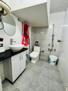 Bathroom Image of 900 Sq.ft 2 BHK Builder Floor for rent in Tagore Garden Extension New Delhi for Rs. 32000
