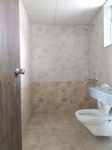 Common Bathroom Image of 580 Sq.ft 1 BHK Apartment / Flat for rent in Atrey, Kothrud Pune for Rs. 22000
