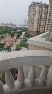 Balcony Image of 1845 Sq.ft 3 BHK Apartment / Flat for sale in Amrapali Sapphire, Sector 45 Noida for Rs. 24600000