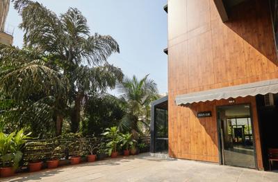 Image of 1500 Sq.ft 3.5 BHK Apartment / Flat for sale in Santacruz West, Mumbai for Rs. 85000000