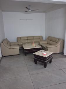 Hall Image of 720 Sq.ft 2 BHK Apartment / Flat for rent in GTB Nagar New Delhi for Rs. 32000