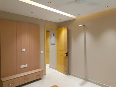 Bedroom Image of 1300 Sq.ft 3 BHK Builder Floor for sale in Janakpuri New Delhi for Rs. 22500000