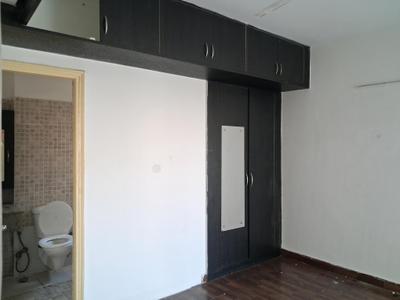 Bedroom Image of 925 Sq.ft 2 BHK Apartment / Flat for sale in Paras Tierea, Sector 137 Noida for Rs. 8000000