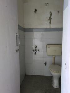 Common Bathroom Image of 650 Sq.ft 2 BHK Apartment / Flat for sale in Shapoorji Pallonji Shukhobrishti Spriha Phase 9 , New Town Kolkata for Rs. 3600000
