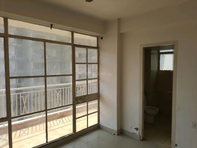 Bedroom Image of 895 Sq.ft 2 BHK Apartment / Flat for sale in Perfect Zara Aavaas, Sector 104 Gurgaon for Rs. 5000000