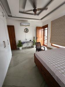 Bedroom Image of 2200 Sq.ft 3 BHK Builder Floor for rent in Sector 5 Gurgaon for Rs. 28000