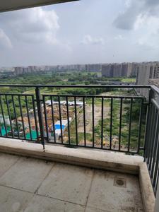 Living Room Image of 2211 Sq.ft 3 BHK Apartment / Flat for sale in Godrej Green Glades, Chandkheda Ahmedabad for Rs. 11000000