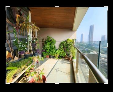 Balcony Image of 2500 Sq.ft 4 BHK Duplex for sale in Spark Desai Oceanic, Worli Mumbai for Rs. 115000000