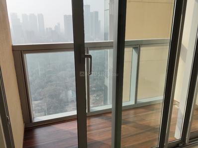 Balcony Image of 2000 Sq.ft 3 BHK Apartment / Flat for rent in Piramal Aranya, Byculla Mumbai for Rs. 250000