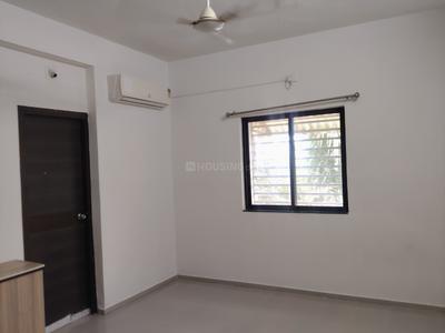 Bedroom Image of 1880 Sq.ft 3 BHK Apartment / Flat for rent in Mahendra Gangotri Exotica, New Gotri Vadodara for Rs. 22000