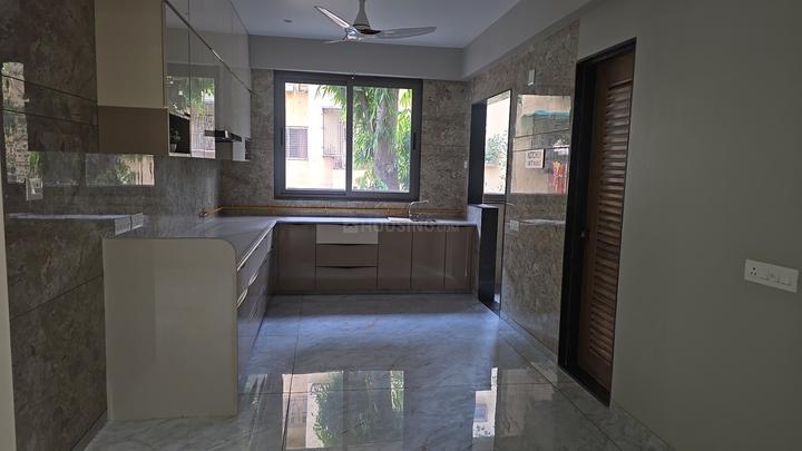 Aurra Sky Main Image 1