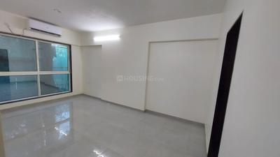 Living Room Image of 750 Sq.ft 2 BHK Apartment / Flat for sale in I S The Palazzo, Santacruz East Mumbai for Rs. 24000000