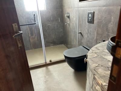 Bathroom Image of 2809 Sq.ft 4 BHK Apartment / Flat for sale in Isha Samskara, Ballygunge Kolkata for Rs. 47500000