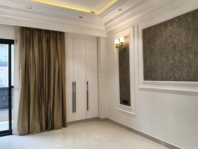 Bedroom Image of 3360 Sq.ft 4 BHK Apartment / Flat for sale in Bestech Park View Grand Spa, Sector 81 Gurgaon for Rs. 52000000