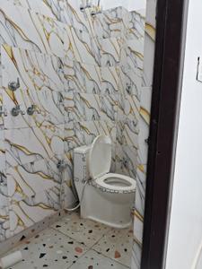 Bathroom Image of 1700 Sq.ft 3.5 BHK Independent House for sale in Govindpuram Ghaziabad for Rs. 8500000